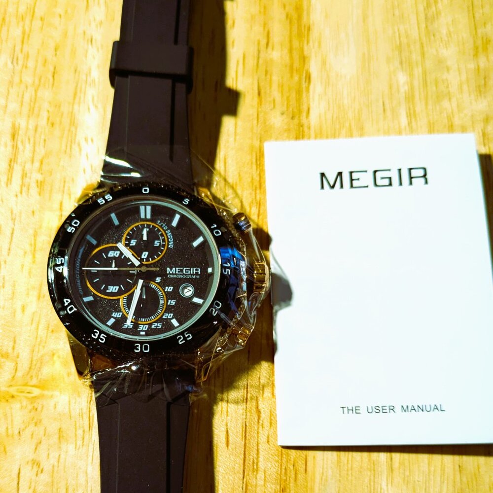 MEGAR MEN'S BLACK & GOLD SPORTS  MILITARY WATCH
